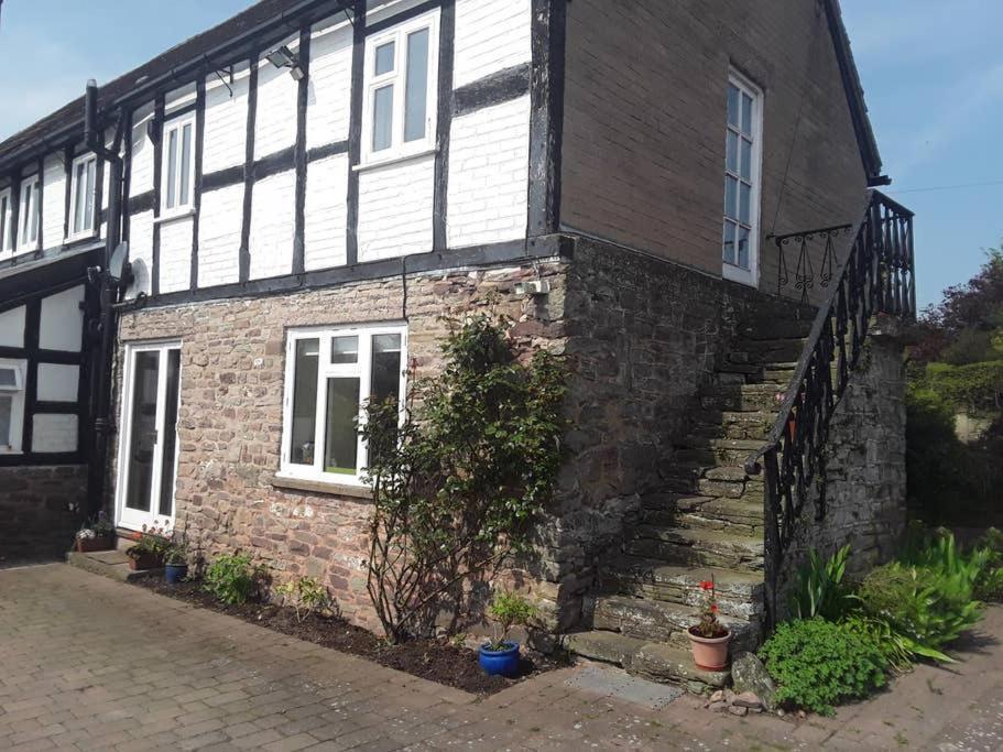 The Retreat Apartment Hereford Luaran gambar